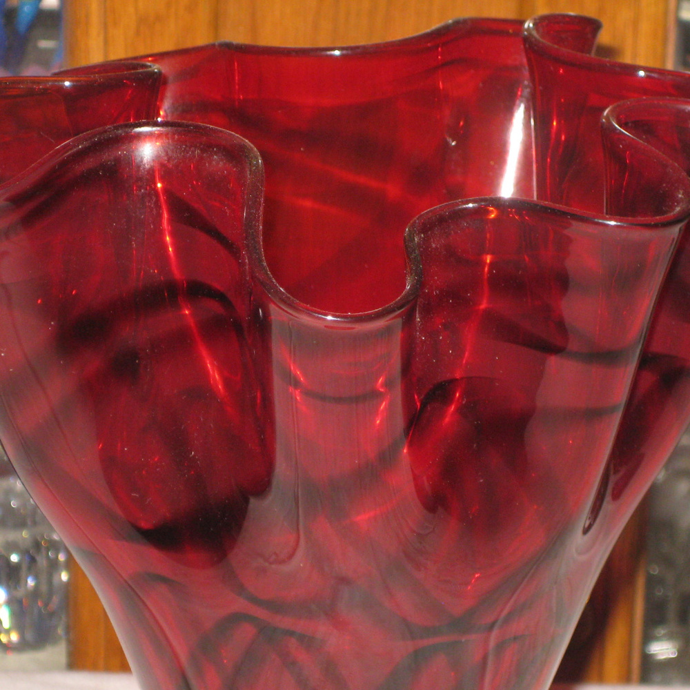 Red Black Fenton lookalike large  Glass Vase
